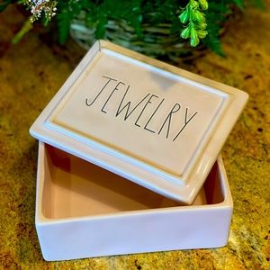 New Raw Dunn Pink Ceramic Jewelry Box